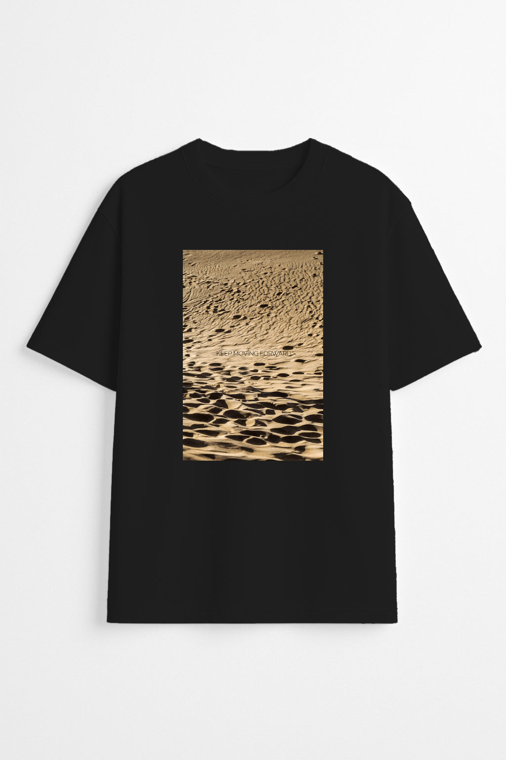 T-shirt "KEEP MOVING FORWARD"